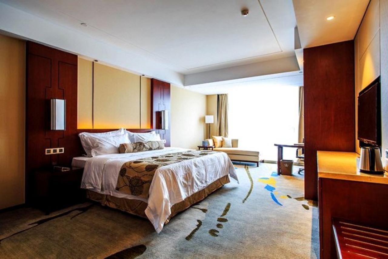 Ramada Jiaxing Hotel ภายนอก รูปภาพ